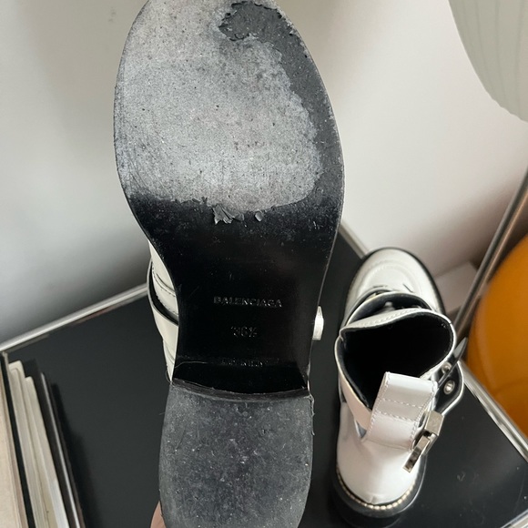 Balenciaga Ceinture Boots by Nicholas Ghesquiere - Picture 4 of 7